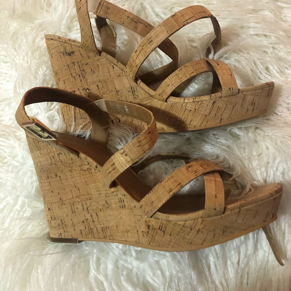 Cork wedges